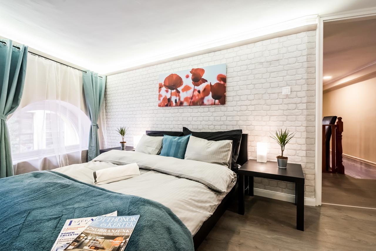 Roeck Premier Downtown Residence Budapest Bagian luar foto
