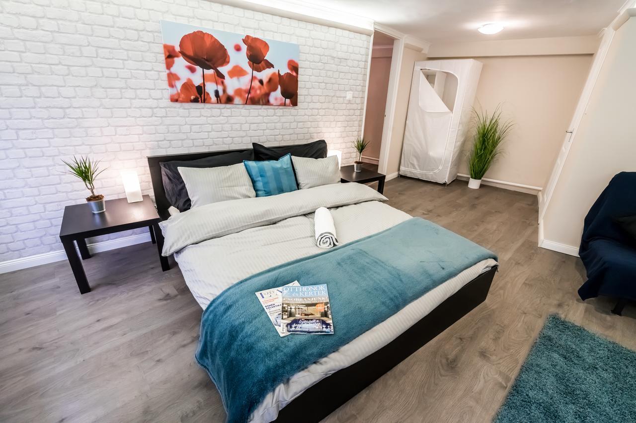 Roeck Premier Downtown Residence Budapest Bagian luar foto