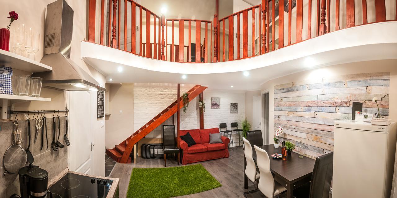 Roeck Premier Downtown Residence Budapest Bagian luar foto